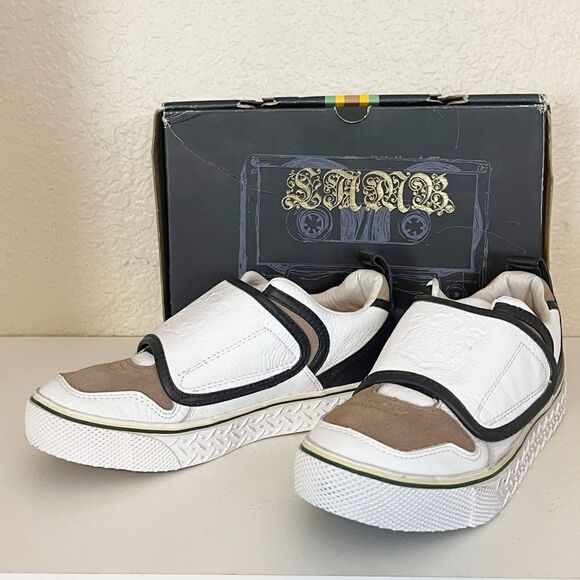 L.A.M.B. Miehana low Sneakers. New in box 7.5 - Picture 3 of 17